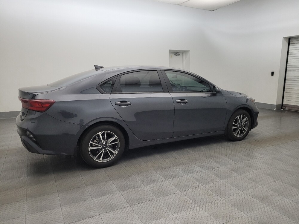 2023 Kia Forte in Mesa, AZ 85210 - 18129545 10