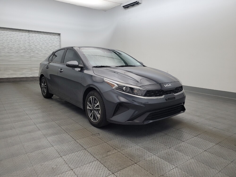 2023 Kia Forte in Mesa, AZ 85210 - 18129545 13