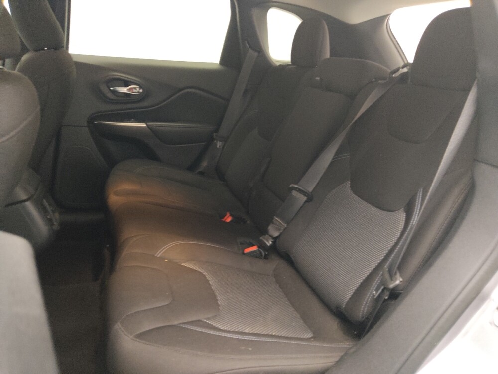 2020 Jeep Cherokee in Birmingham, AL 35215 - 18129555 18