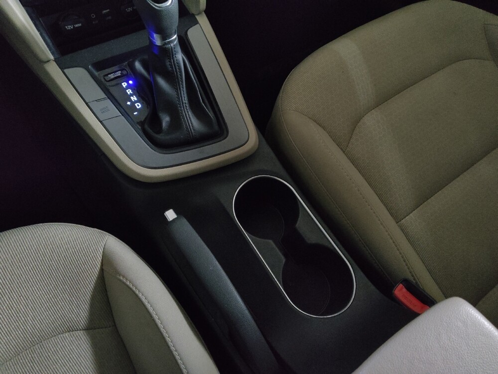 2017 Hyundai Elantra in Jackson, MS 39211 - 18129556 26