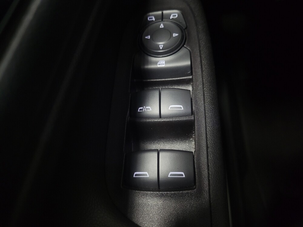 2019 Chevrolet Equinox in Jackson, MS 39211 - 18129559 27