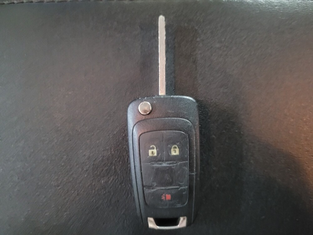 2016 Chevrolet Equinox in Birmingham, AL 35215 - 18129560 32