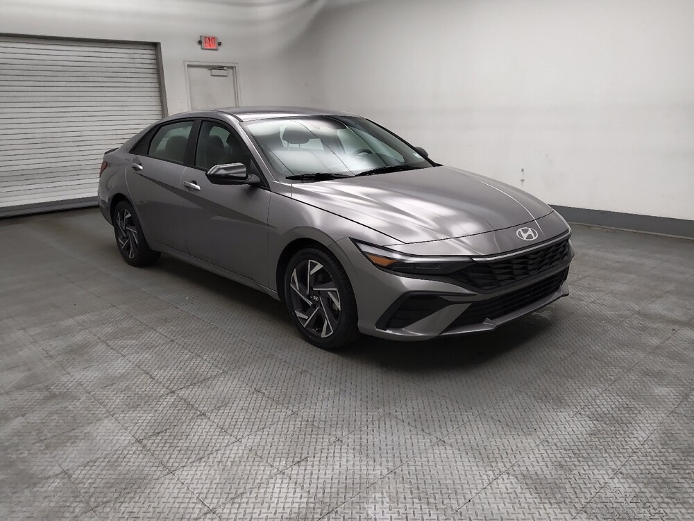 2025 Hyundai Elantra in Lombard, IL 60148 - 18129562 11