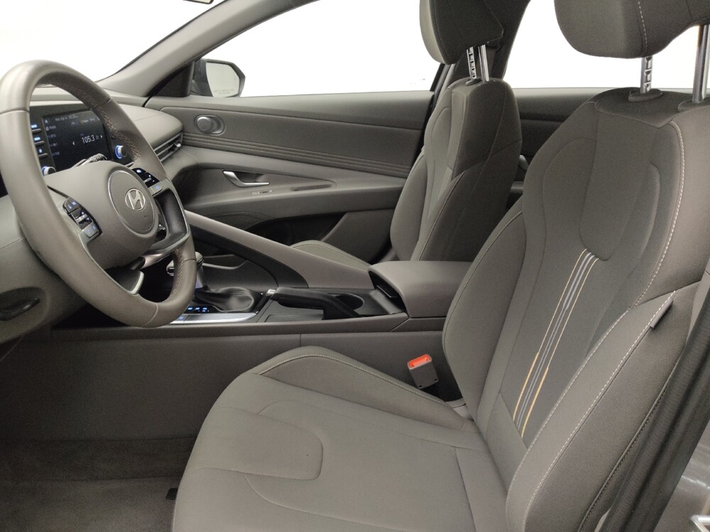 2025 Hyundai Elantra in Lombard, IL 60148 - 18129562 17