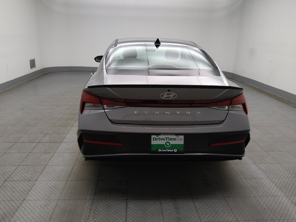 2025 Hyundai Elantra in Lombard, IL 60148 - 18129562 6