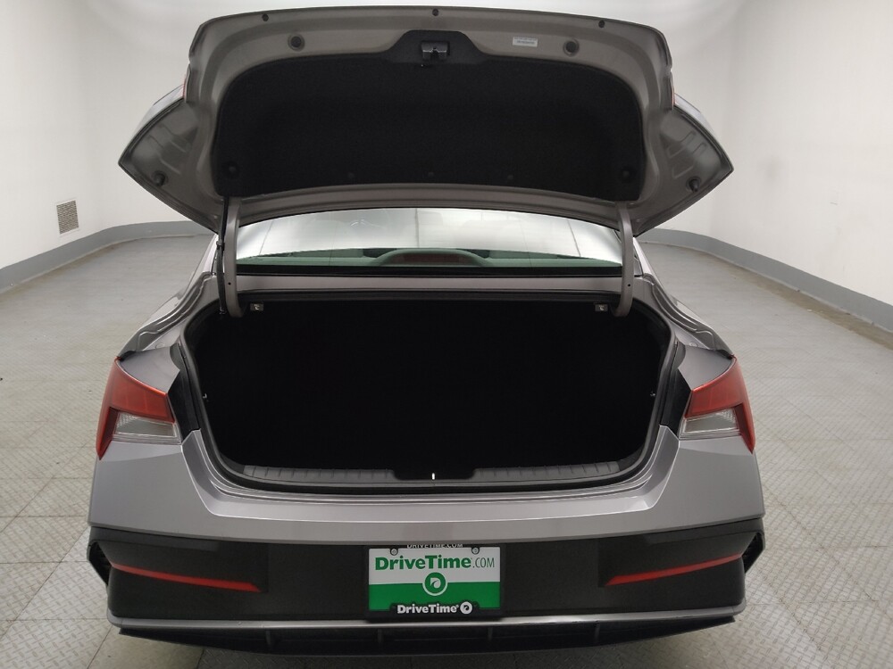 2025 Hyundai Elantra in Lombard, IL 60148 - 18129562 29