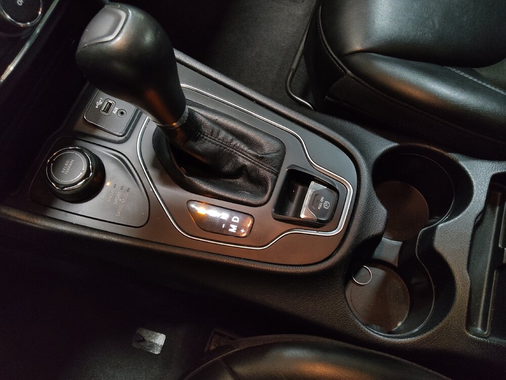 2020 Jeep Cherokee in Fort Worth, TX 76116 - 18129563 26