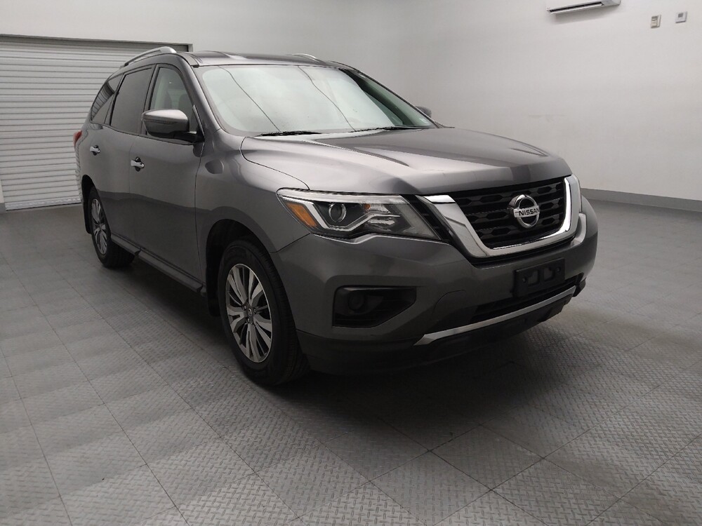2018 Nissan Pathfinder in Oklahoma City, OK 73139 - 18129565 13