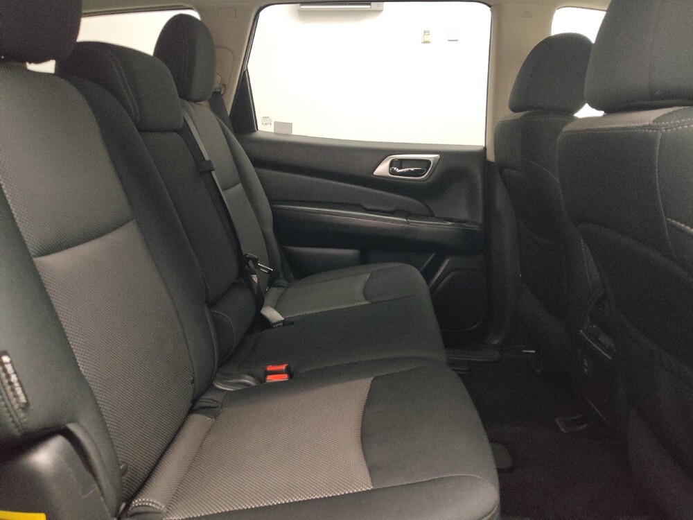 2018 Nissan Pathfinder in Oklahoma City, OK 73139 - 18129565 19