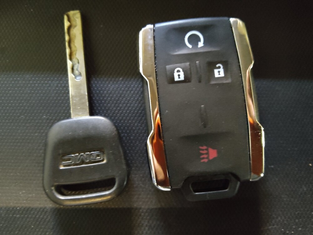 2015 GMC Sierra 1500 in Greenville, SC 29607 - 18129567 32