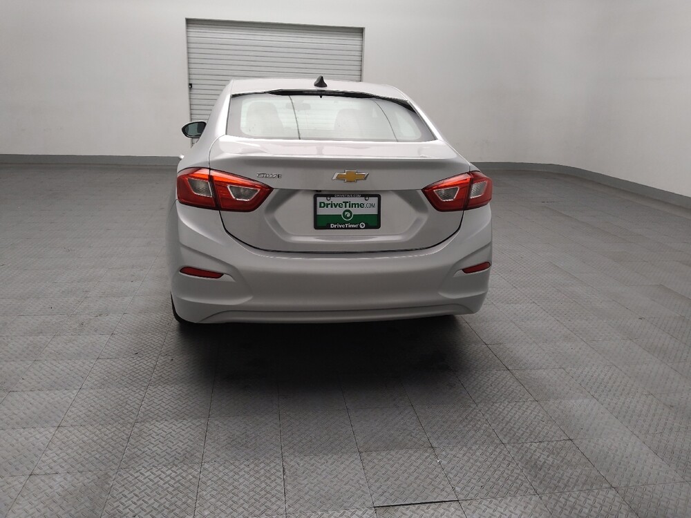 2019 Chevrolet Cruze in Oklahoma City, OK 73139 - 18129575 6