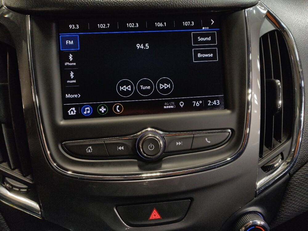 2019 Chevrolet Cruze in Oklahoma City, OK 73139 - 18129575 25