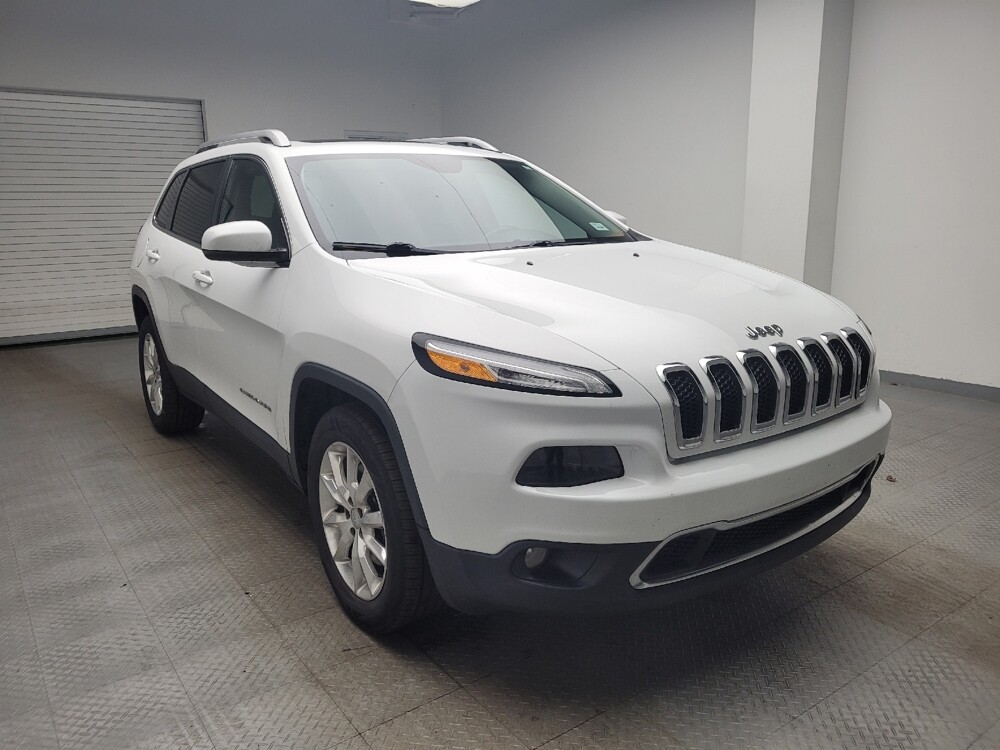 2015 Jeep Cherokee in Grand Rapids, MI 49508 - 18129576 13