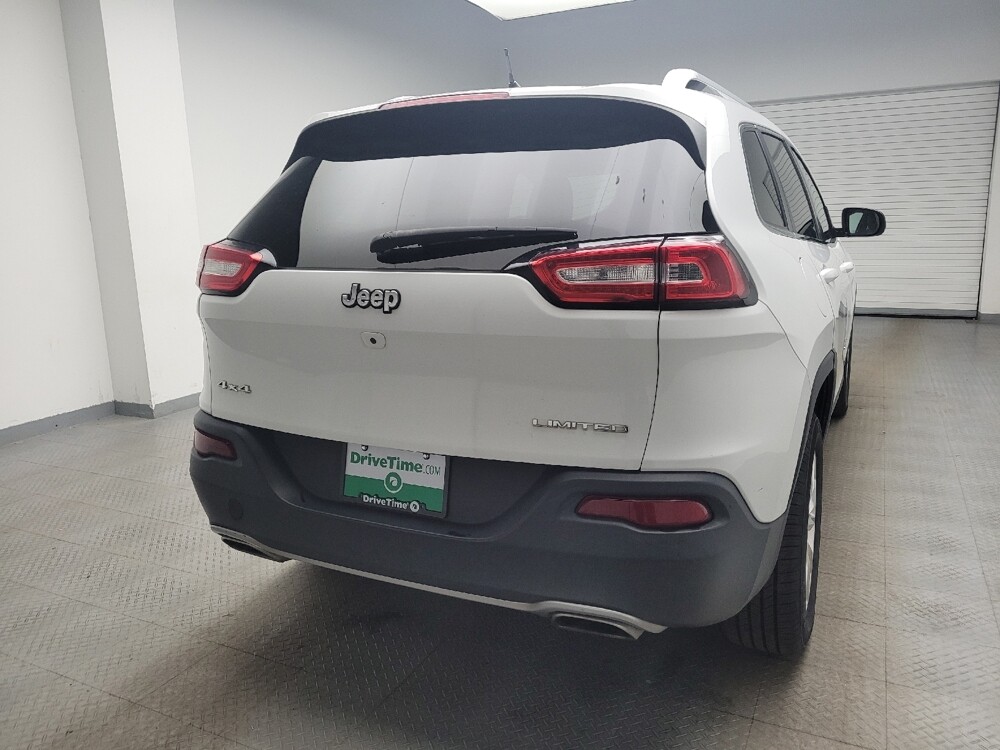 2015 Jeep Cherokee in Grand Rapids, MI 49508 - 18129576 7