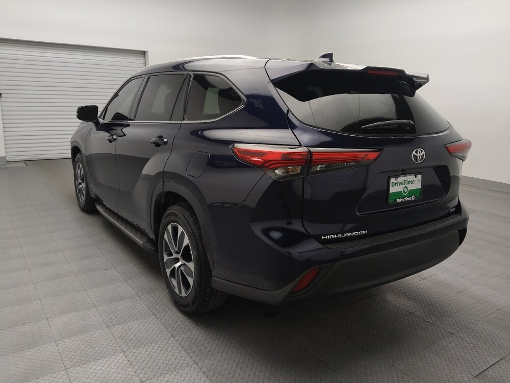 2022 Toyota Highlander in Fort Worth, TX 76116 - 18129577 5