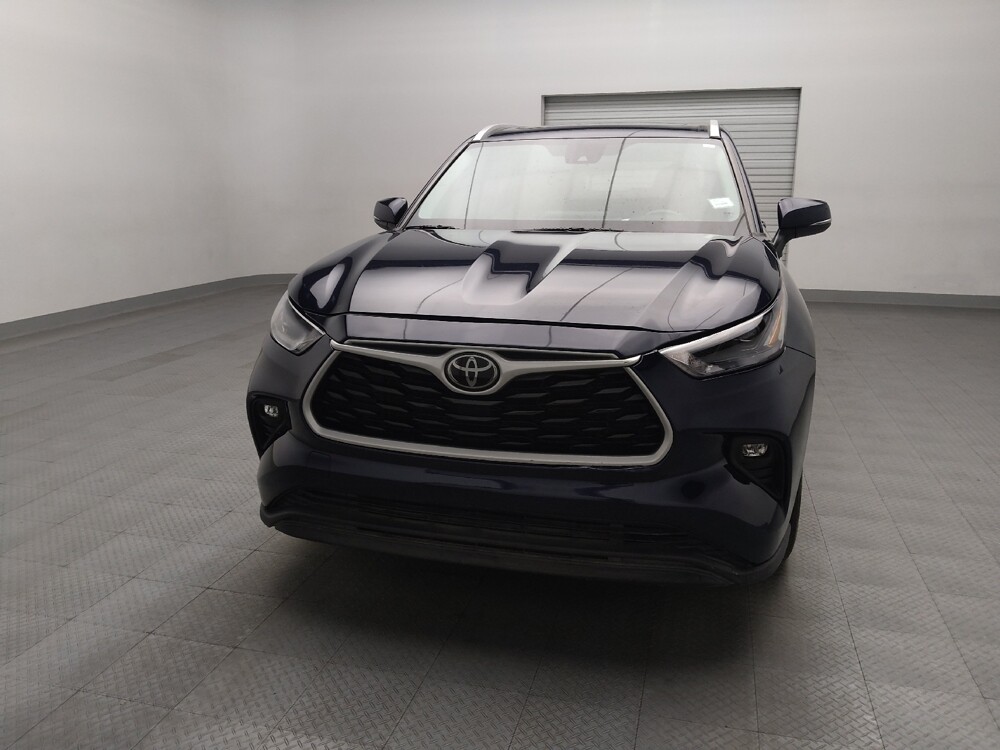 2022 Toyota Highlander in Fort Worth, TX 76116 - 18129577 15