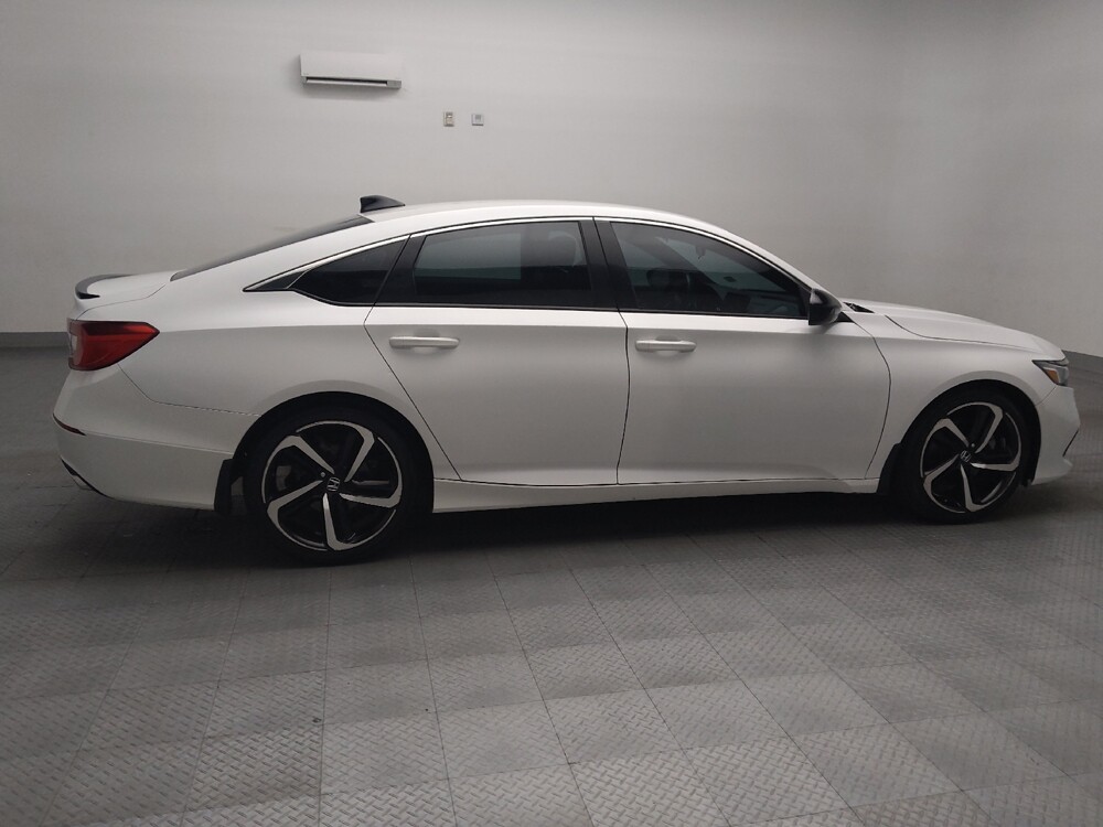 2022 Honda Accord in Fort Worth, TX 76116 - 18129579 10