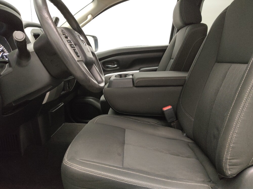 2017 Nissan Titan in Tulsa, OK 74145 - 18129581 17