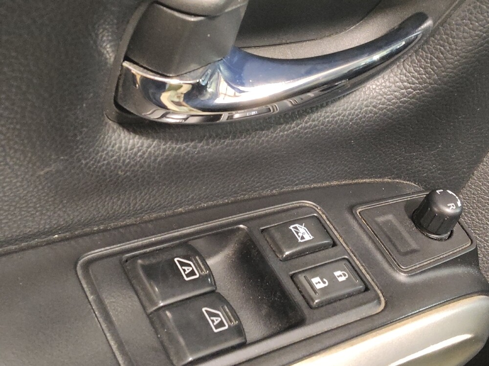 2017 Nissan Titan in Tulsa, OK 74145 - 18129581 27