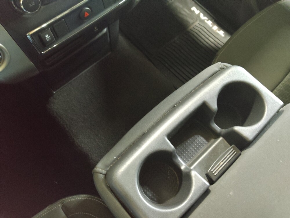 2017 Nissan Titan in Tulsa, OK 74145 - 18129581 26