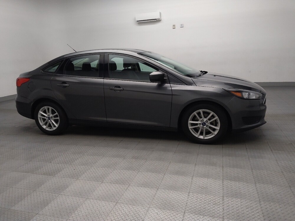 2018 Ford Focus in Tulsa, OK 74145 - 18129586 11