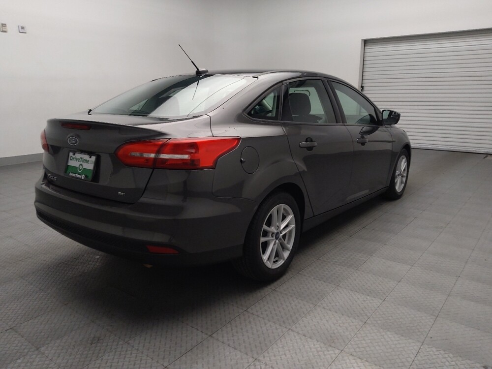 2018 Ford Focus in Tulsa, OK 74145 - 18129586 9