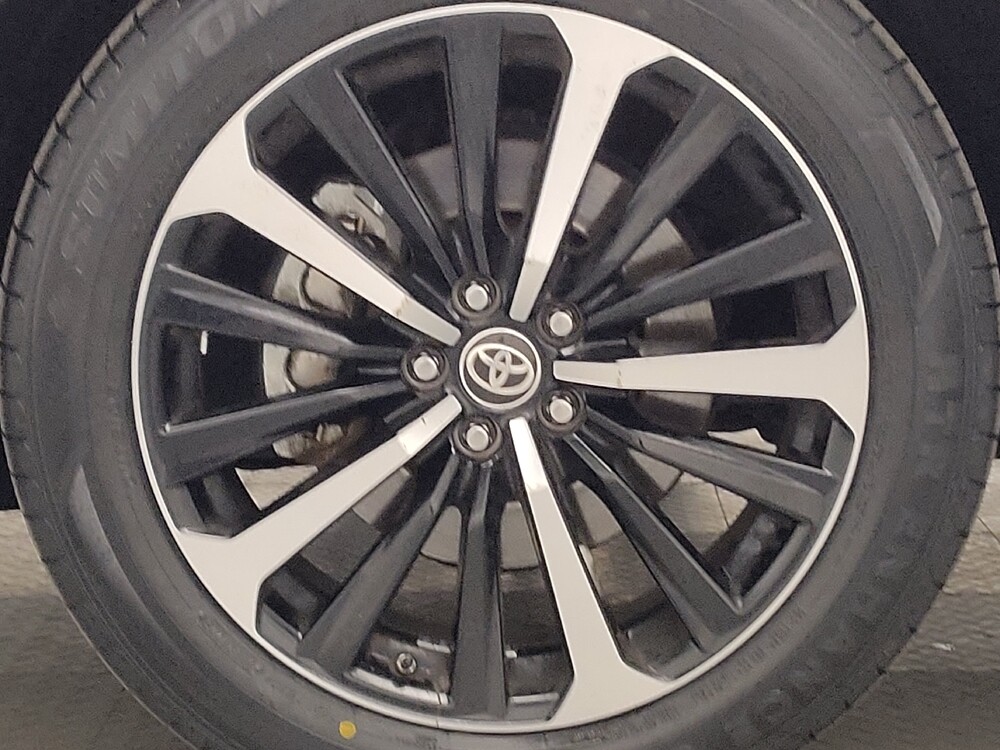 2021 Toyota Highlander in Tulsa, OK 74145 - 18129587 31