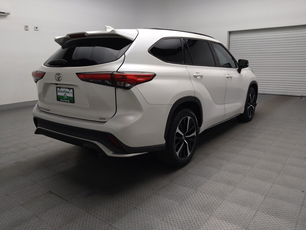 2021 Toyota Highlander in Tulsa, OK 74145 - 18129587 9