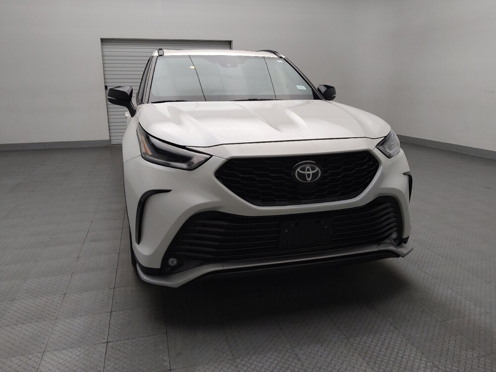 2021 Toyota Highlander in Tulsa, OK 74145 - 18129587 14
