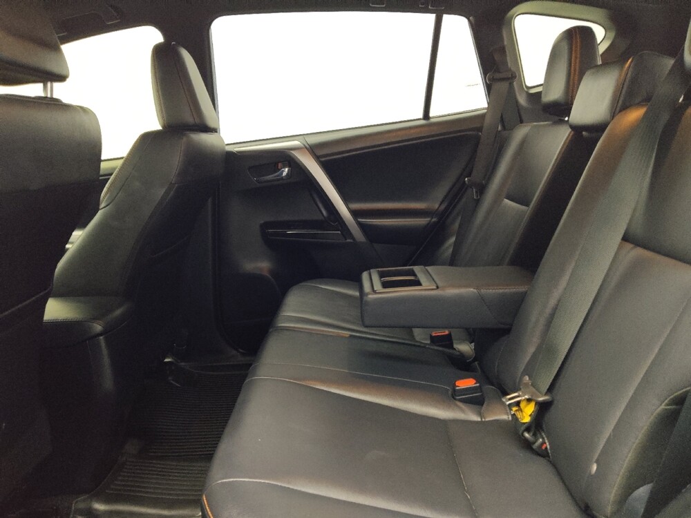 2018 Toyota RAV4 in Tulsa, OK 74145 - 18129589 18