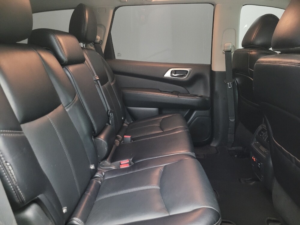 2020 Nissan Pathfinder in Tucson, AZ 85705 - 18129595 19