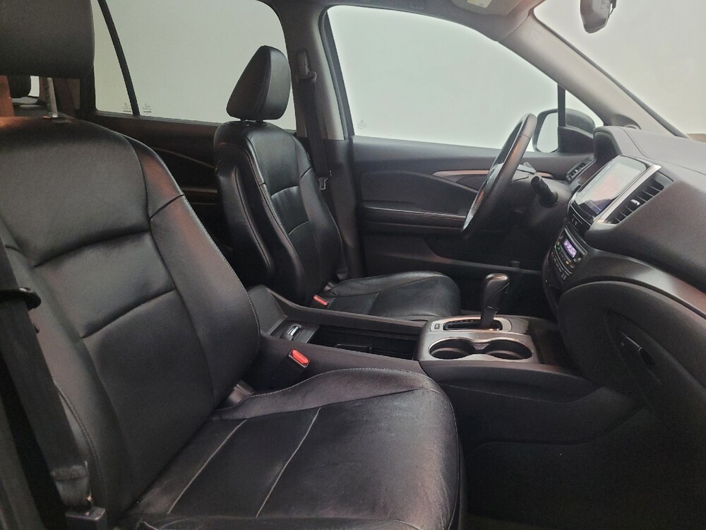 2018 Honda Pilot in Tucson, AZ 85705 - 18129599 21