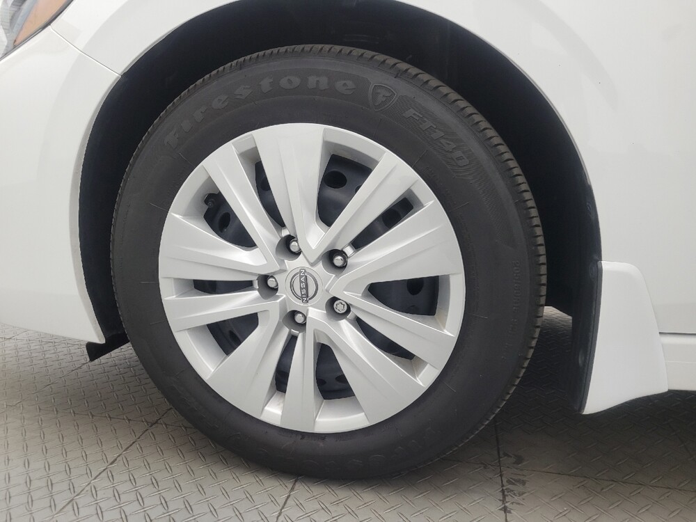 2025 Nissan Sentra in Mesa, AZ 85210 - 18129601 31