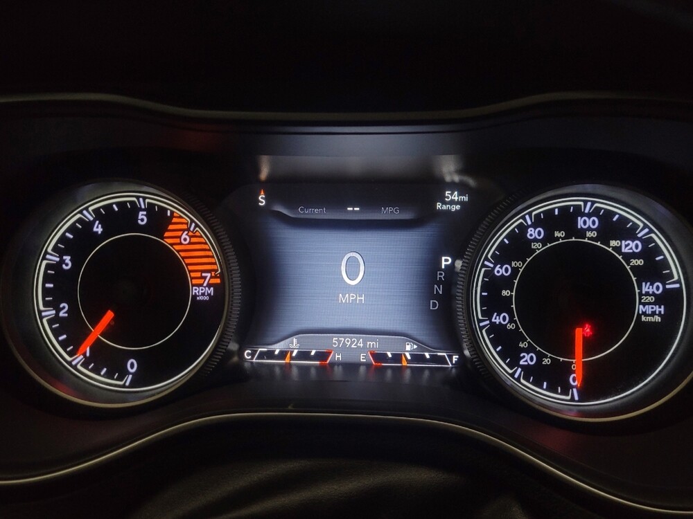 2020 Jeep Cherokee in Phoenix, AZ 85015 - 18129602 23