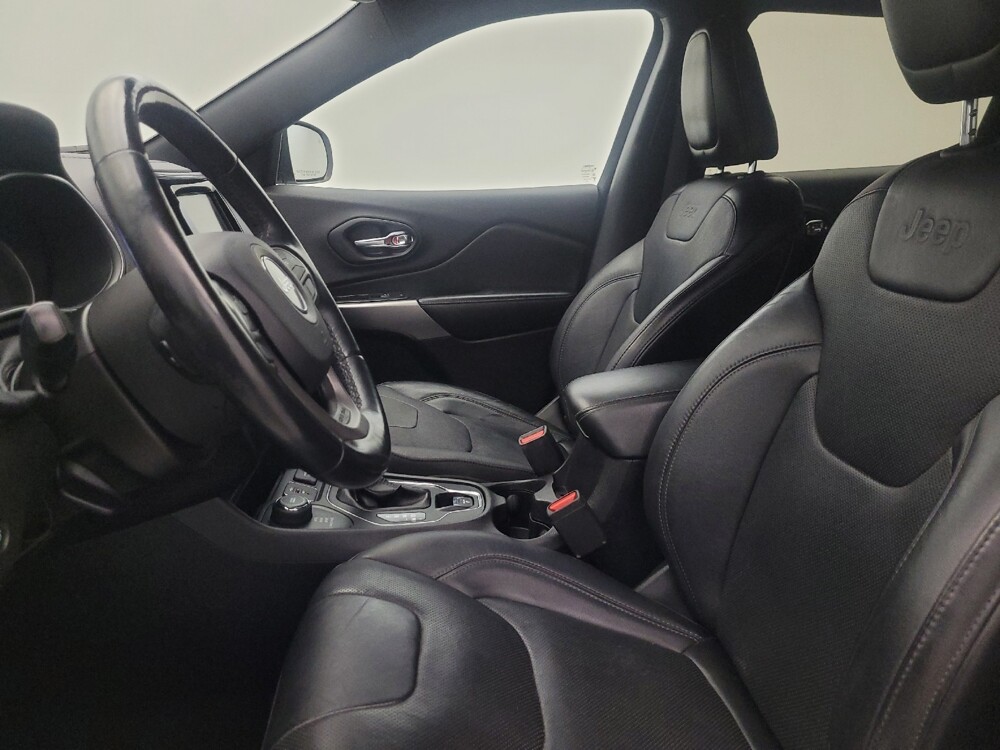 2020 Jeep Cherokee in Phoenix, AZ 85015 - 18129602 17