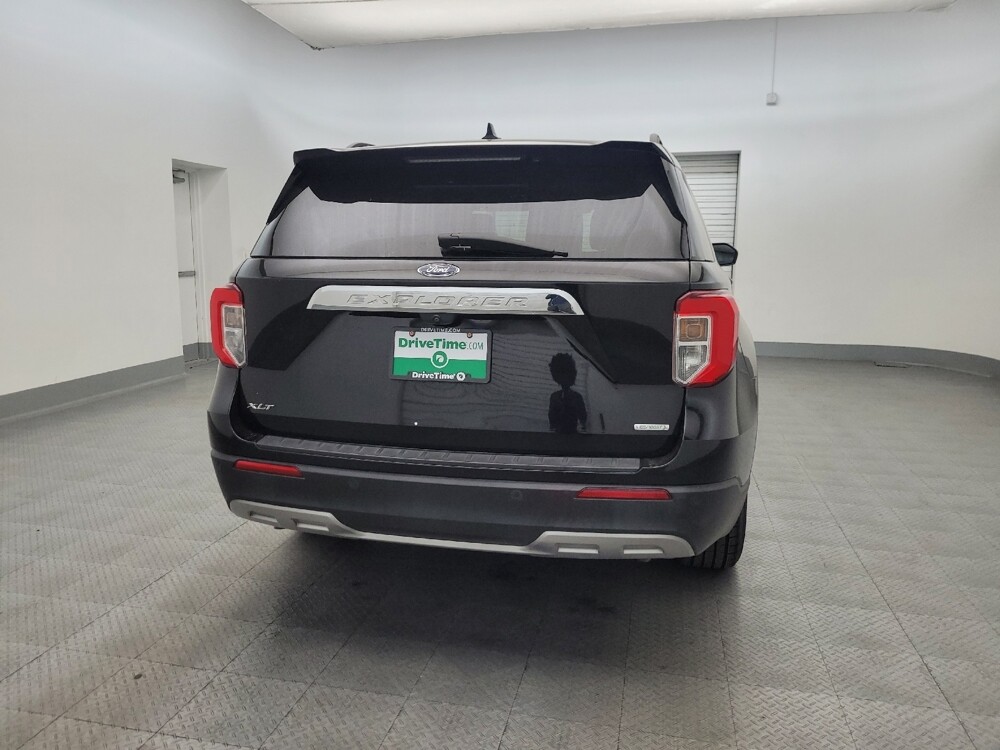 2020 Ford Explorer in Tucson, AZ 85705 - 18129603 7