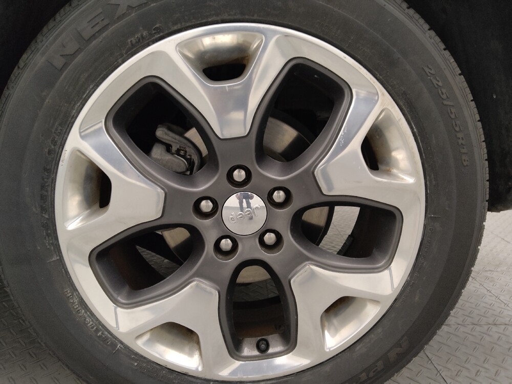 2019 Jeep Compass in Phoenix, AZ 85015 - 18129604 31