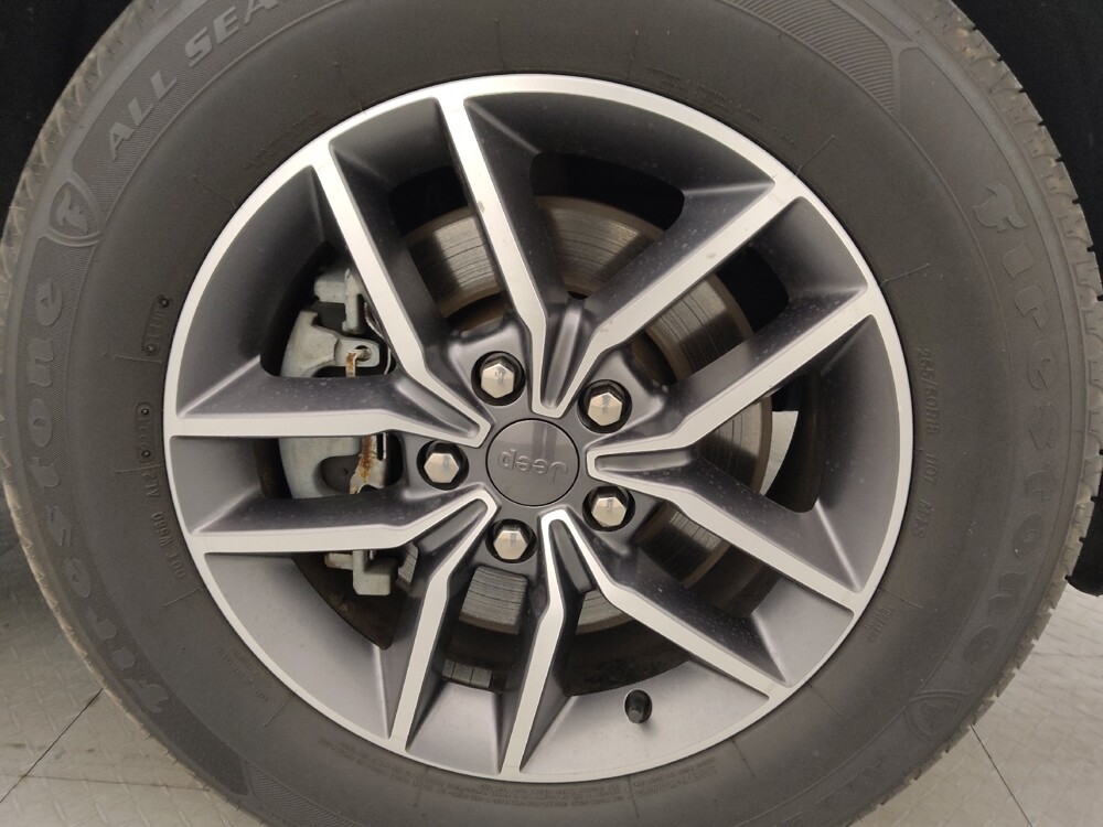 2021 Jeep Grand Cherokee in Macon, GA 31210 - 18129607 31