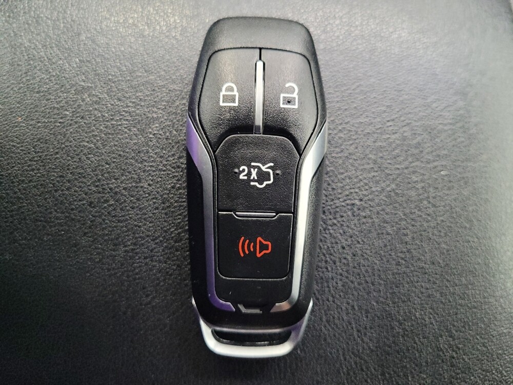 2016 Ford Edge in Reno, NV 89502 - 18129611 32