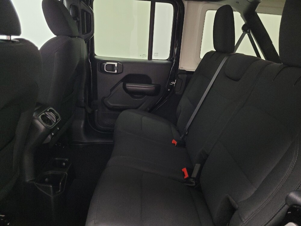 2018 Jeep Wrangler in Las Vegas, NV 89104 - 18129613 18