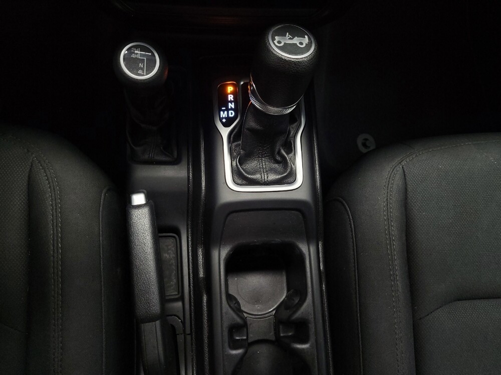 2018 Jeep Wrangler in Las Vegas, NV 89104 - 18129613 26