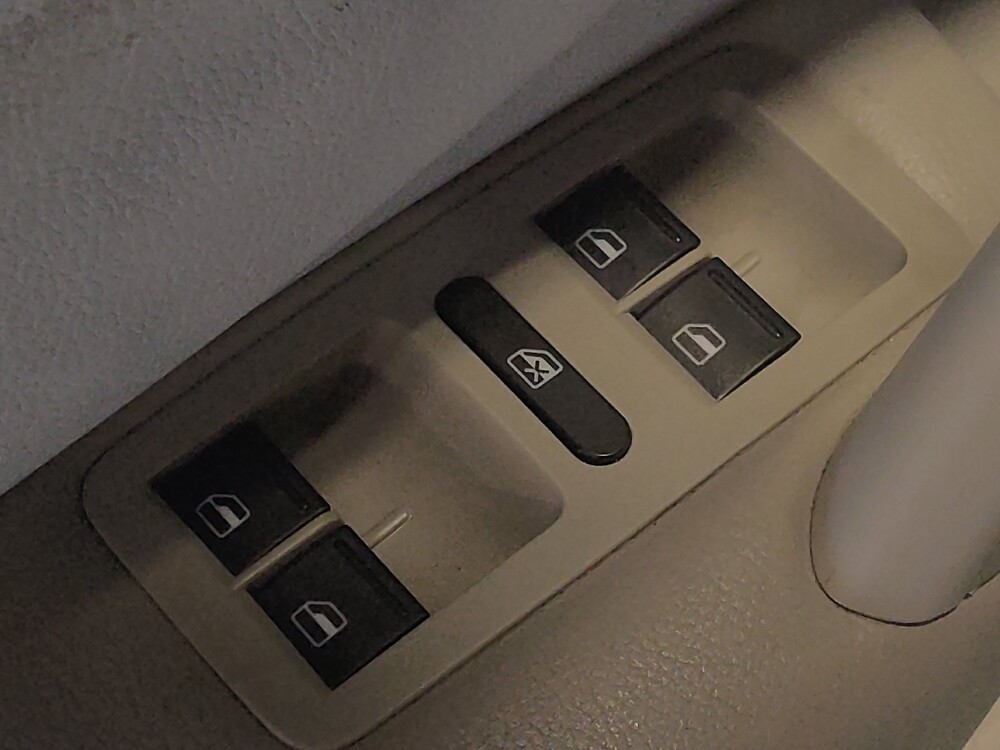 2015 Volkswagen Passat in Savannah, GA 31419 - 18129615 27