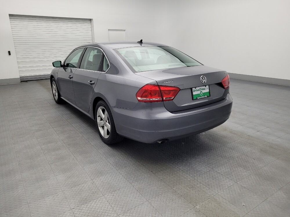 2015 Volkswagen Passat in Savannah, GA 31419 - 18129615 5