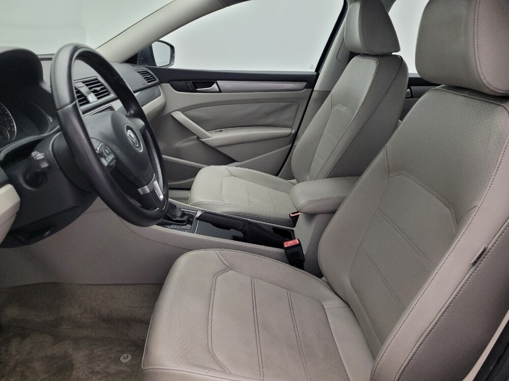 2015 Volkswagen Passat in Savannah, GA 31419 - 18129615 17