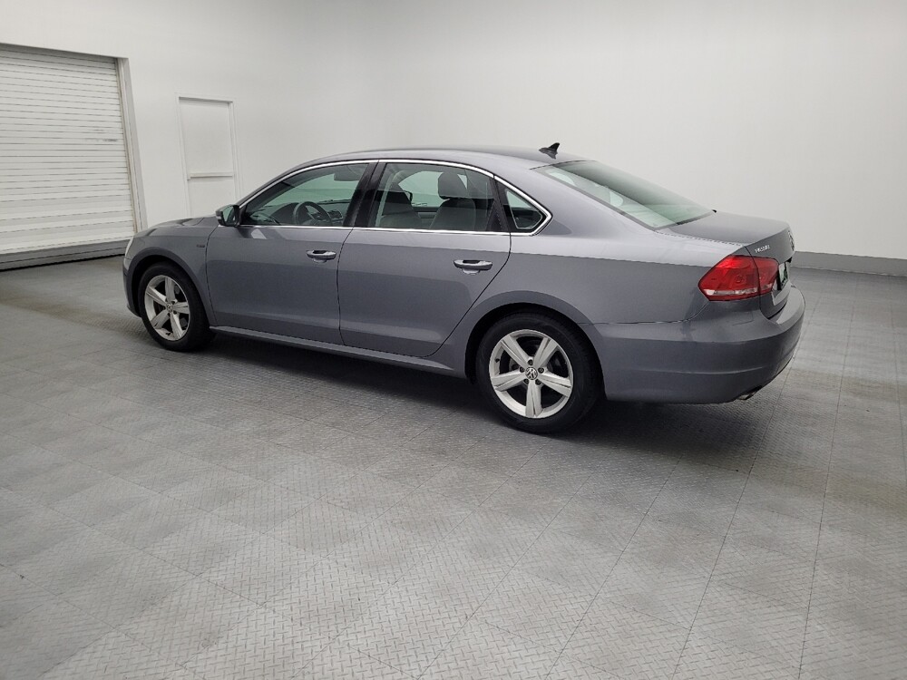 2015 Volkswagen Passat in Savannah, GA 31419 - 18129615 3