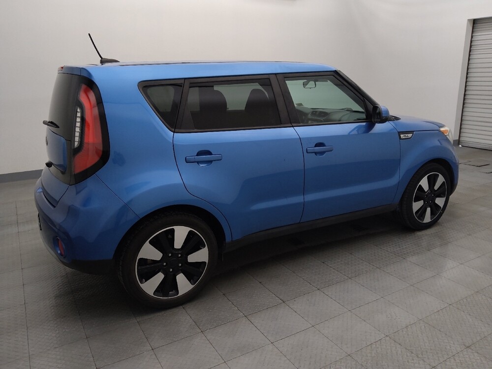 2019 Kia Soul in Metairie, LA 70006 - 18129616 10