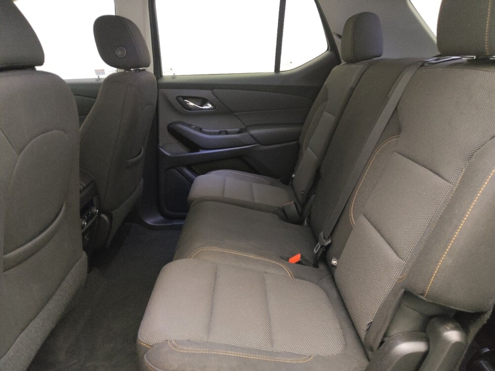 2019 Chevrolet Traverse in Jacksonville, FL 32225 - 18129619 18