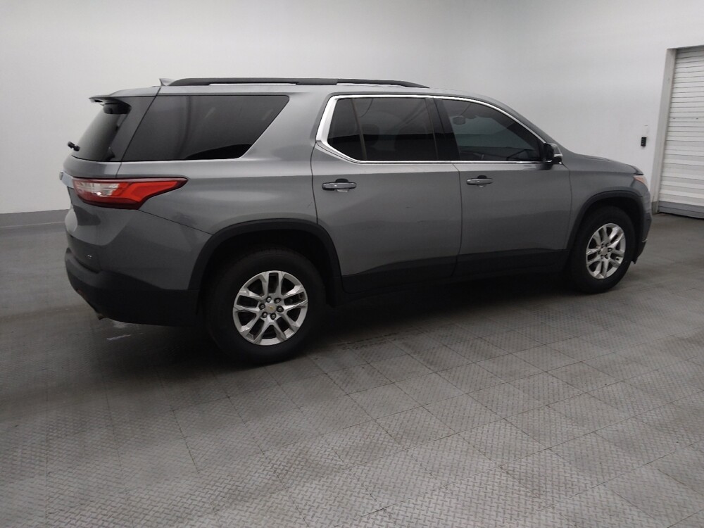 2019 Chevrolet Traverse in Jacksonville, FL 32225 - 18129619 10