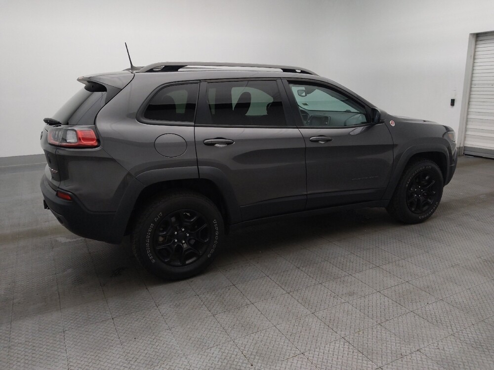 2019 Jeep Cherokee in Jacksonville, FL 32210 - 18129622 10