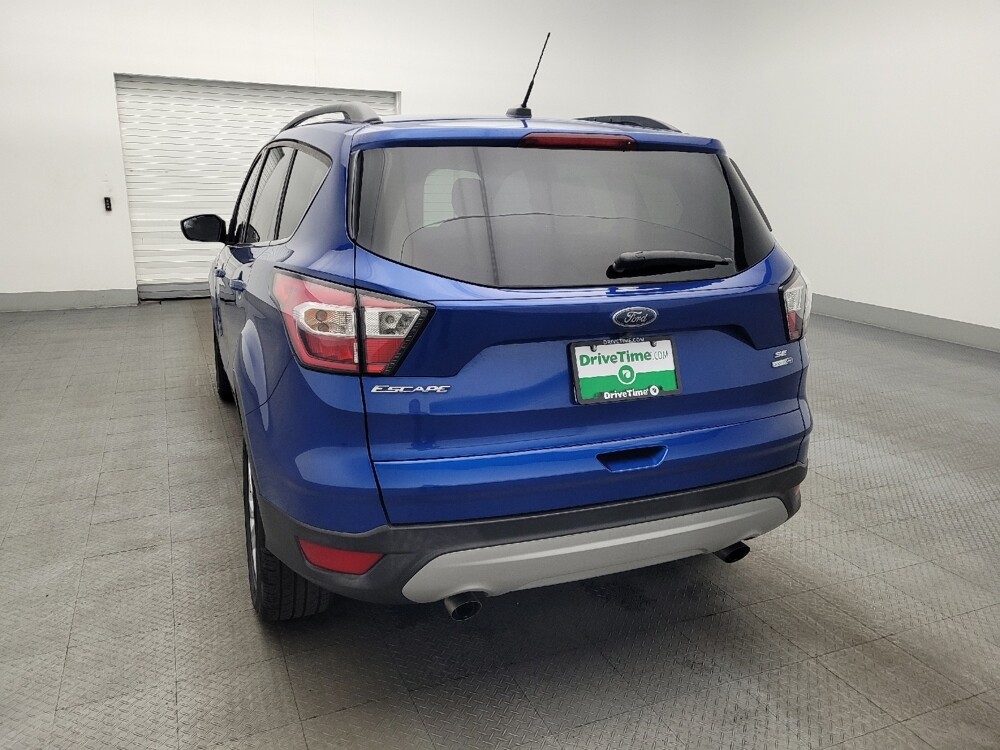 2018 Ford Escape in Hialeah, FL 33014 - 18129623 6